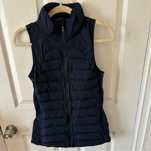 Lululemon Navy vest size 4